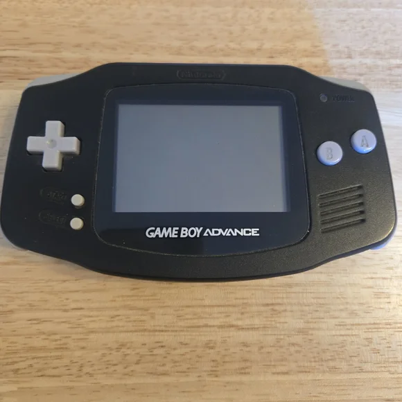 Nintendo Game Boy Advance - Black with Linking Cable + 2 Games - Picture 2 of 5